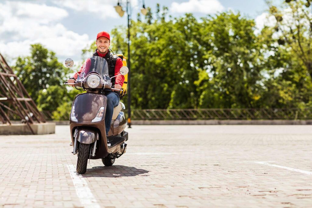 Guida alla Scelta delle Gomme per Scooter: Consigli Pratici per una Guida Sicura